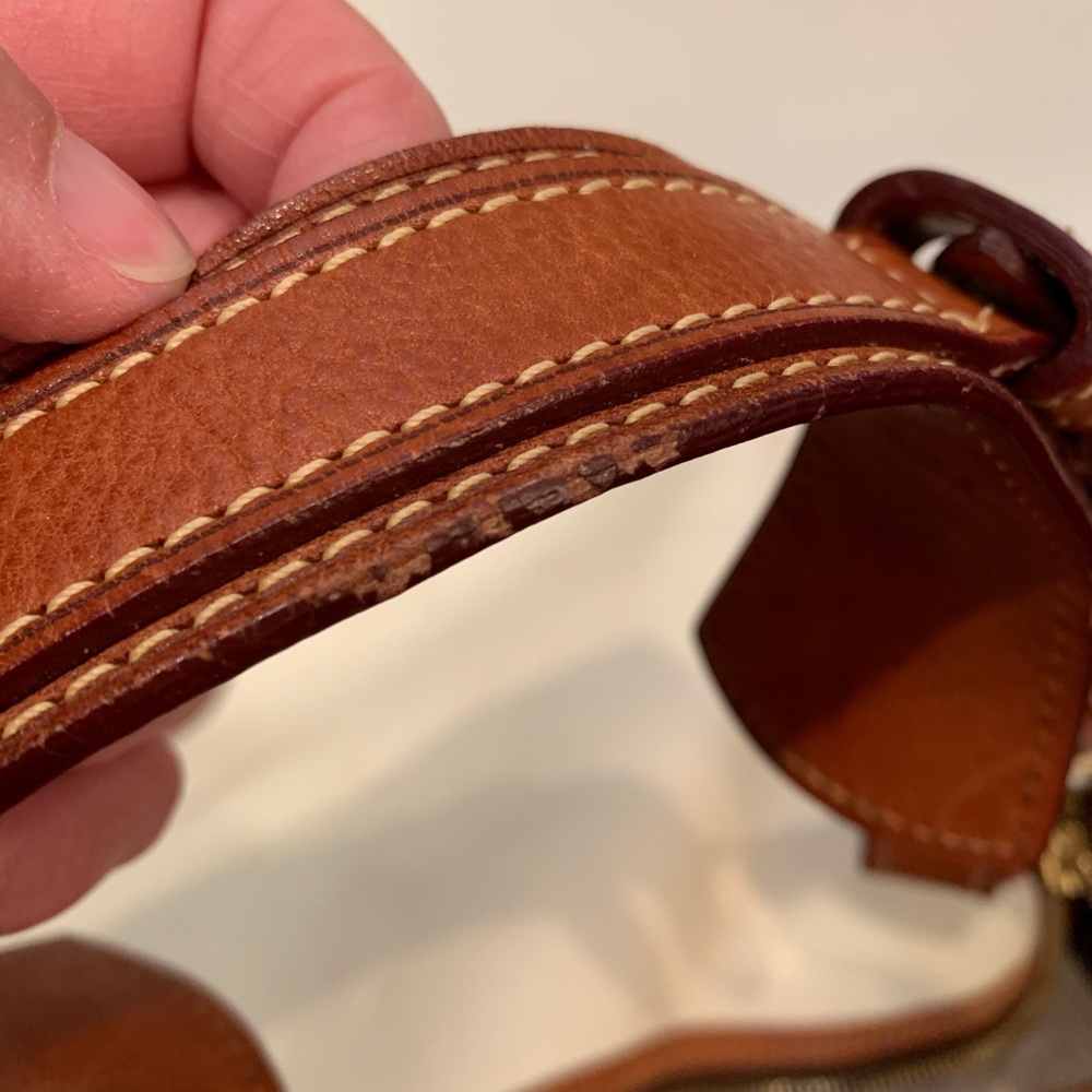 Vintage Dooney & Bourke purse - Picture 12 of 12